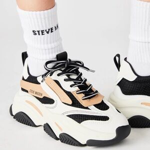 Steve Madden Sneakers